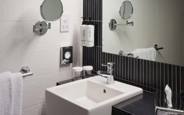 Crowne Plaza Birmingham City Centre by IHG