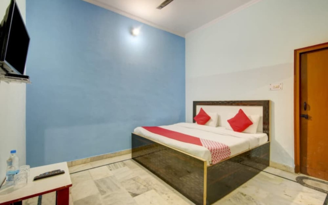 Hotel Moonlight meerut