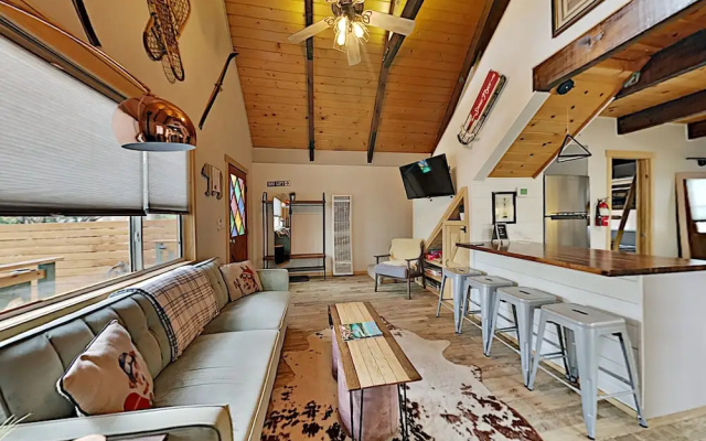 604spruc 2 Bedroom Home