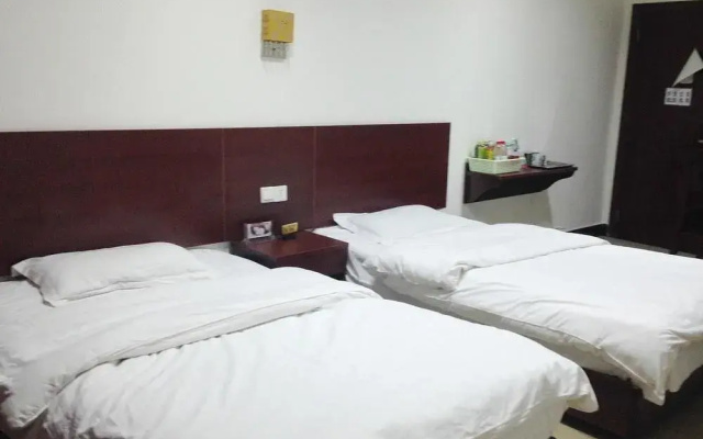 Yichang Tujia Guesthouse