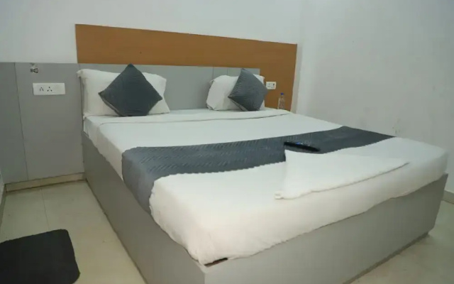 Mauryan Elite Hotel Chhatarpur Metro Station
