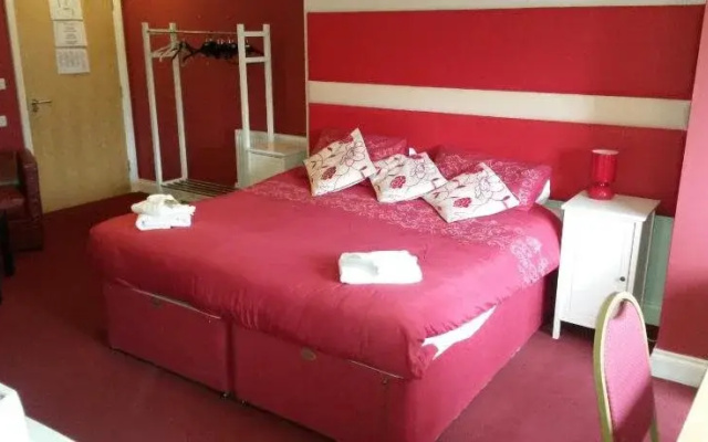 Sutherlands Hotel