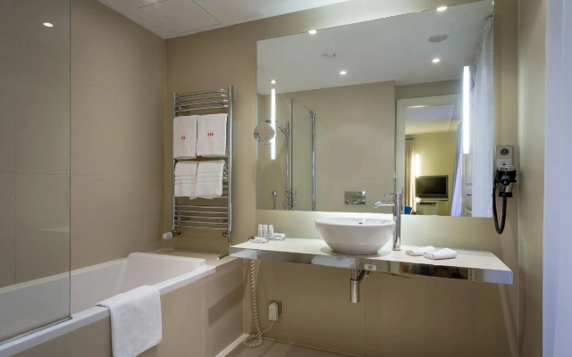 Hotel Three Storks