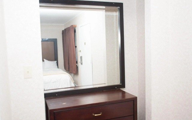 Atlantic Inn & Suites