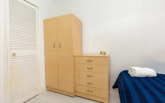 James Middleton House - Deluxe Guest Room 2