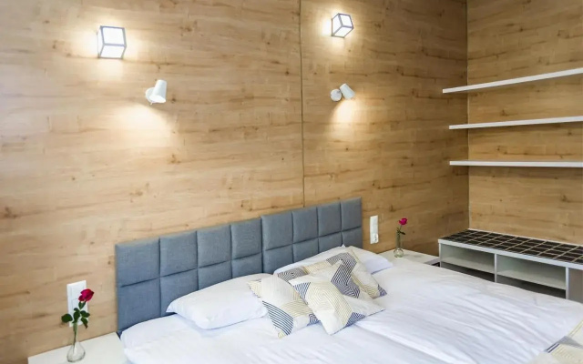 Hotel 107