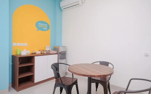 Sans Hotel Aurum Majapahit Semarang