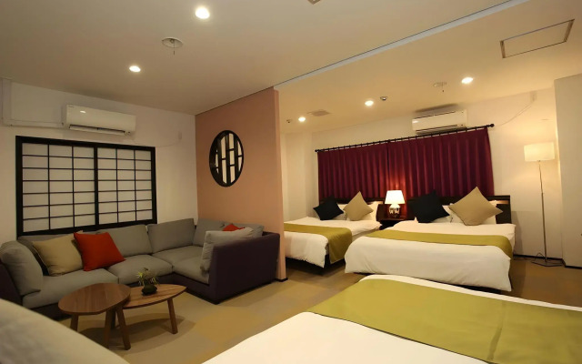 Rozy Hotel Namba