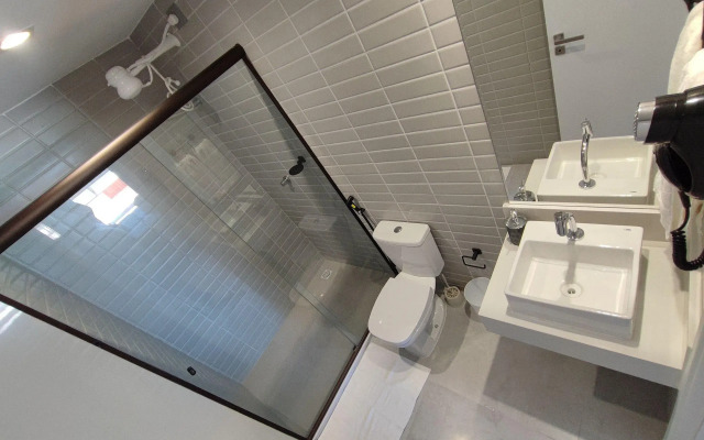 Qavi - Suíte Vista Mar e Jacuzzi #Arpoar402