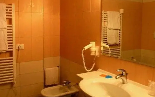Silver Residence Hotel
