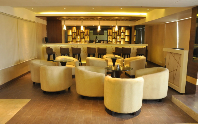 Sapna Clarks Inn