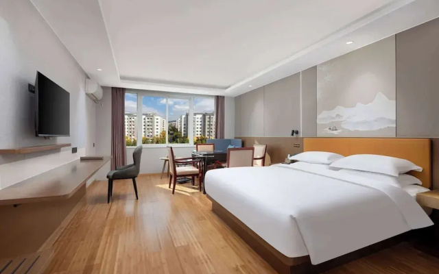 Airport Hotel