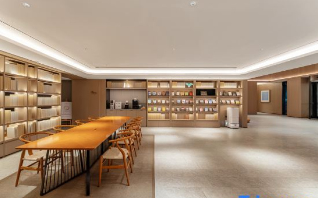 JI Hotel (Chongqing Shiqiaopu Longfor Starry Street)