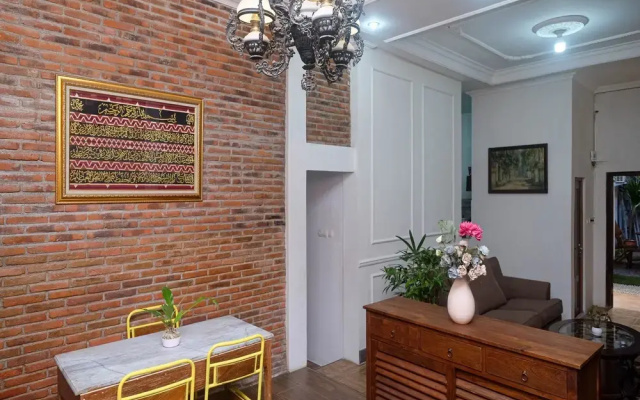 RedDoorz Syariah near Stasiun Klaten