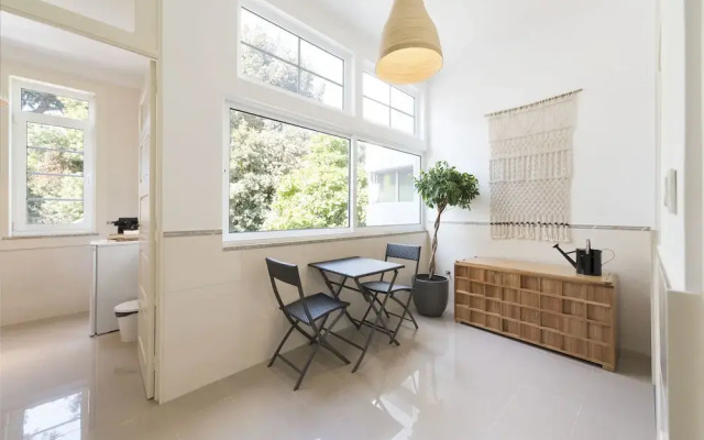 Tripas-Coração, Breiner Apartments