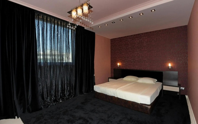 Hotel Heaven