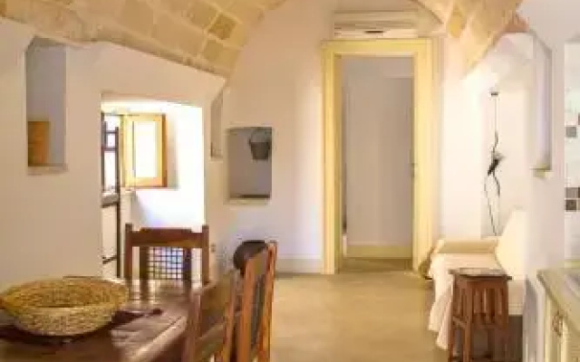 Cà Mì Apartment