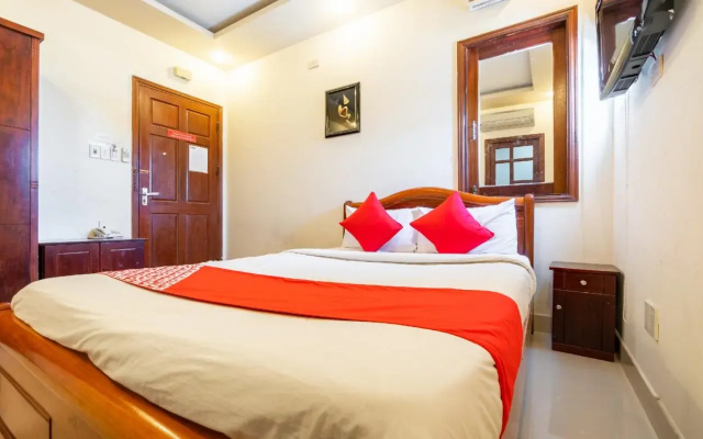 Song Xanh Hotel