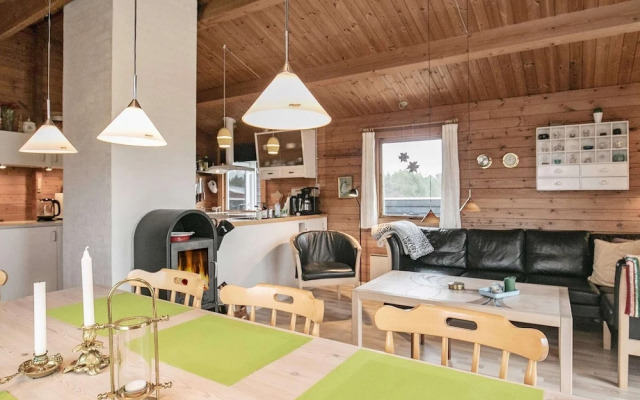 6 Person Holiday Home in Hirtshals