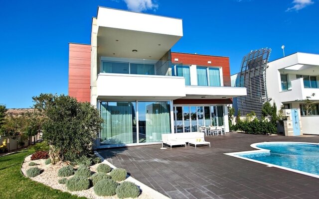 Vivo Mare Elite Luxury Home 3 Bedrooms in Ayia Napa, Cyprus from 585$, photos, reviews - zenhotels.com hotel front