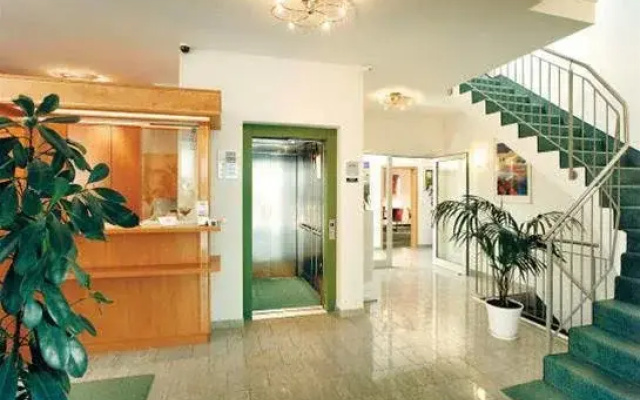 G.U.P.S. Hotel garni Weinheim