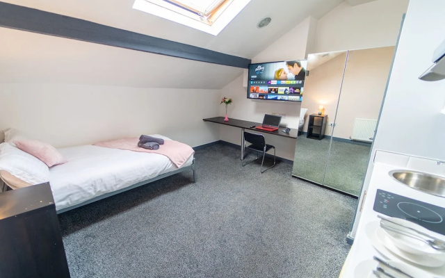 Remarkable 1-bed Studio in Birmingham