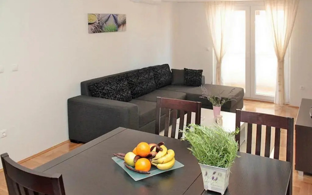 Apartment Central City