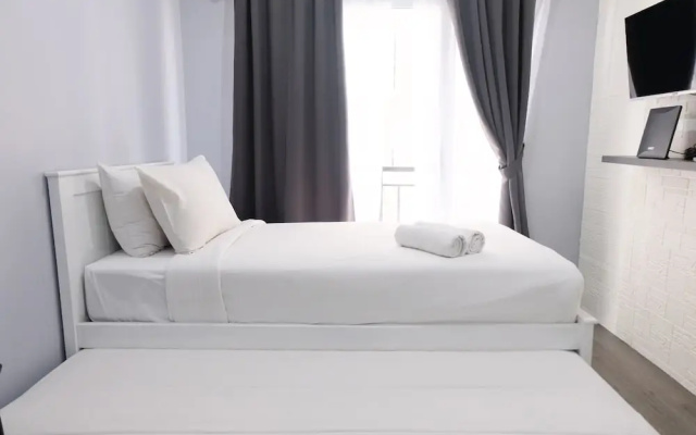 Comfy Studio Apartment At Grand Asia Afrika