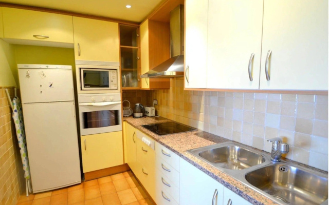 La Marina Sea Front Apartment by Hello Apartments Sitges