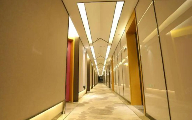 The Diamond Fashion Livable Hotel