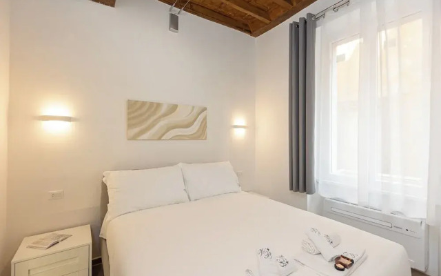 Rental in Rome Navona Modern Apartment