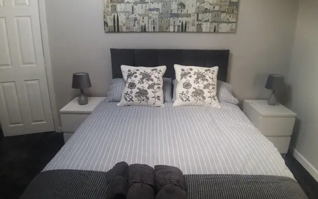 St James Street Townhouse Belfast