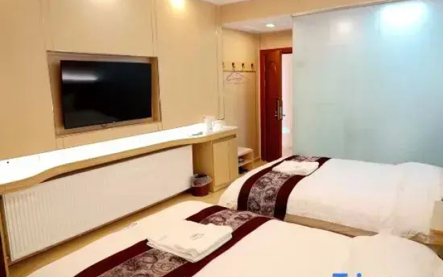 Rujia Business Hotel