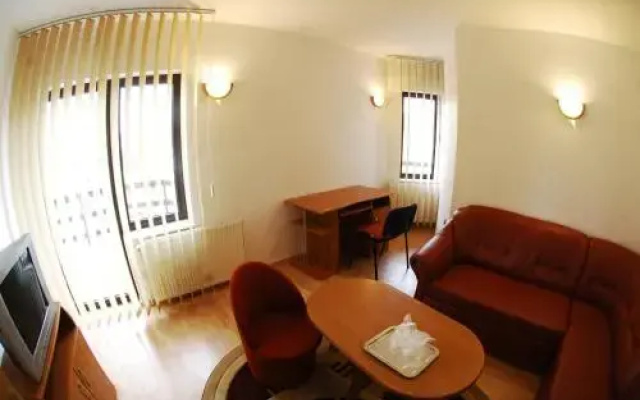 Casa Din Noua
