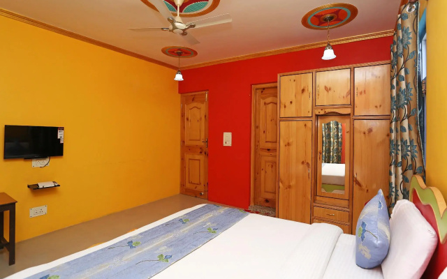 OYO 4484 Hotel EL Classics