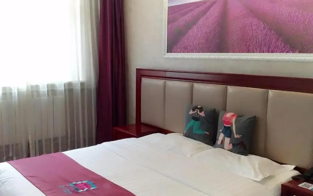 pai Hotel (Beijing Shahe Metro Station)