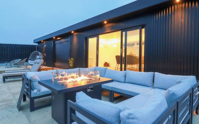 Riverside Exclusive Retreat