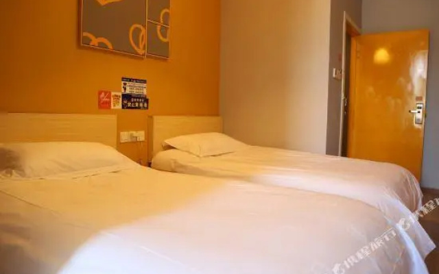 Pod Inn Lasa Potala Palace