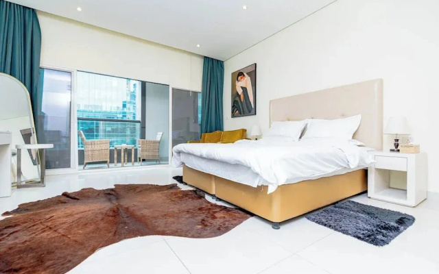 Executive stay with hotel facilities