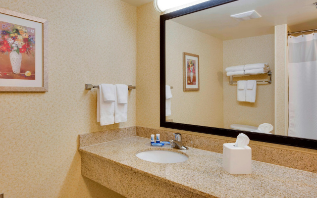 Fairfield Inn & Suites by Marriott South Hill