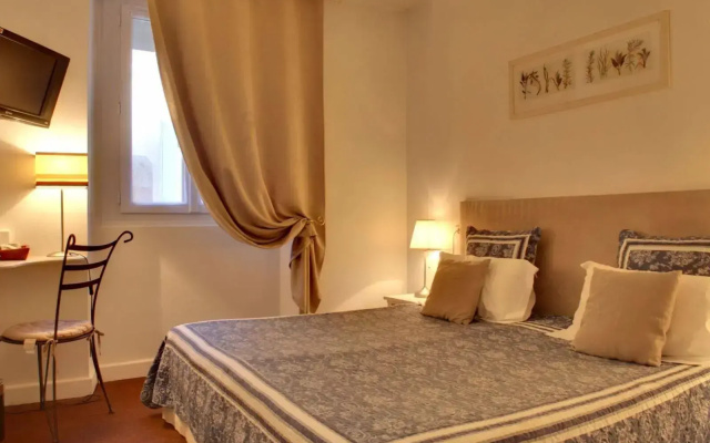 Logis Hotel Orly