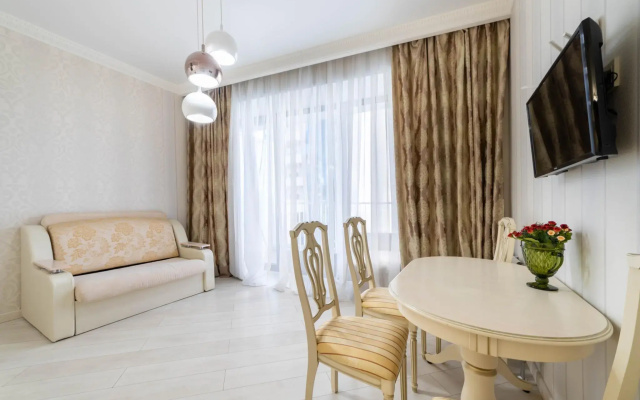 Real Apartments (Риал Апартментс) на проспекте Курортный 105