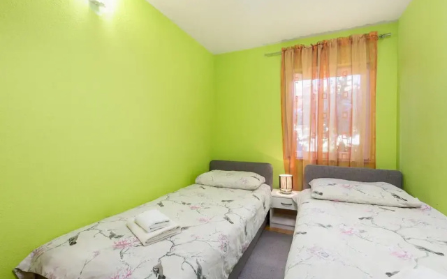 Awesome Home in Garica With Wifi and 3 Bedrooms