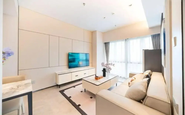 ShenZhen Platinum Collection Service Apt