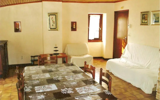 House With 2 Bedrooms in Mostuéjouls, With Wonderful Mountain View