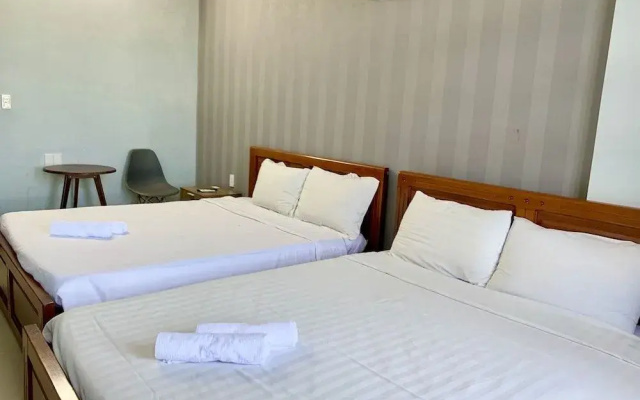 Huong Son Hotel