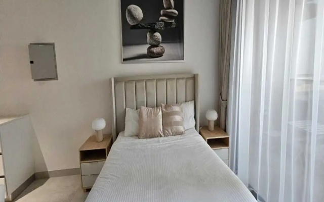 Luxury Studio in Jumeirah Village Circle