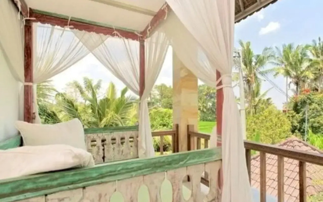 Vss-ubud Ricefield -ac-3bd-3bth-pool-b&b-internet