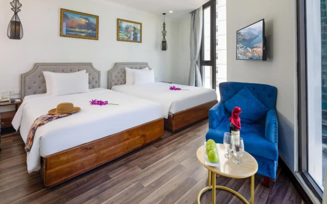 Menora Premium Da Nang