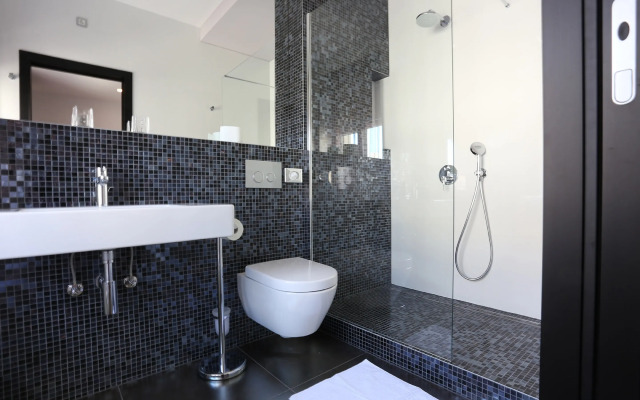 Starlight Luxury Rooms